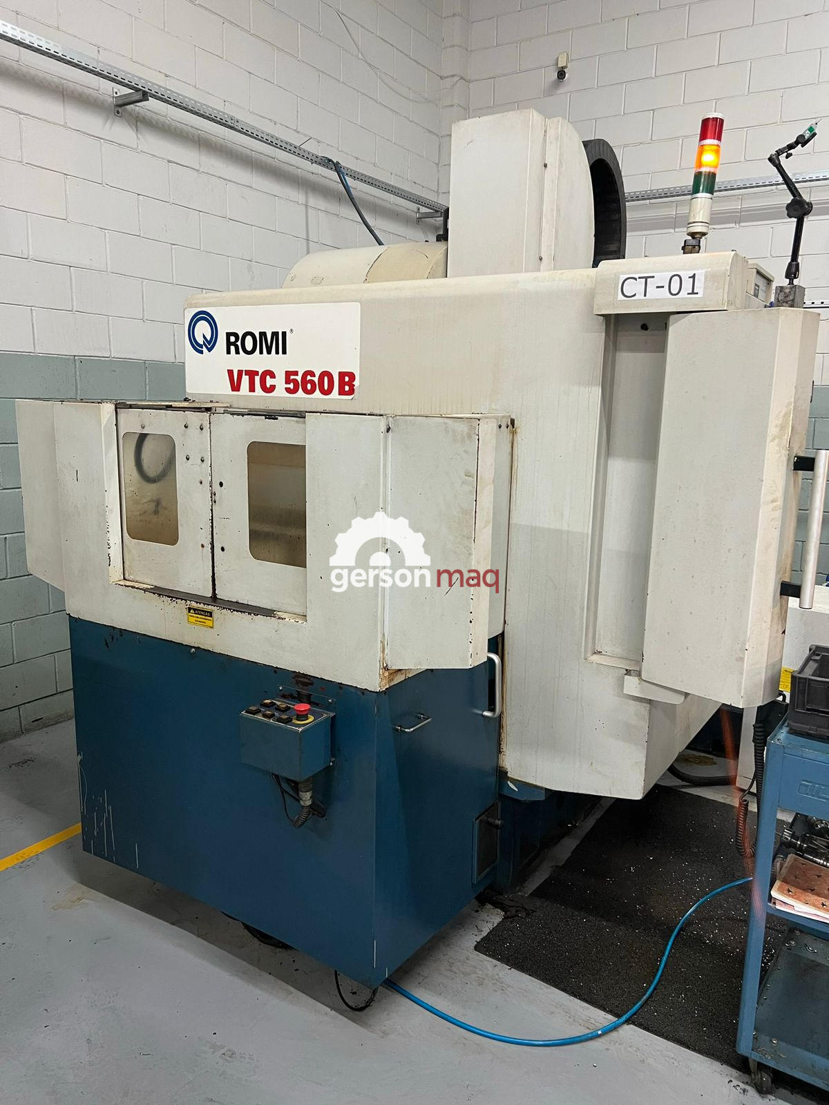 CENTRO DE USINAGEM DUPLO PALLET VTC560B ANO 2008